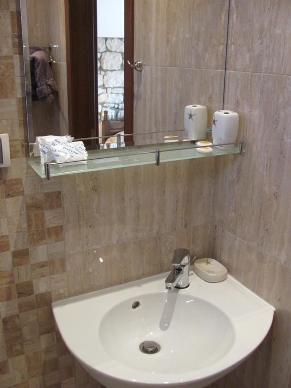 Nevsha Guest House Villa Elma חדר תמונה